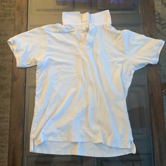 Plain White Polo - Picture 1 of 1